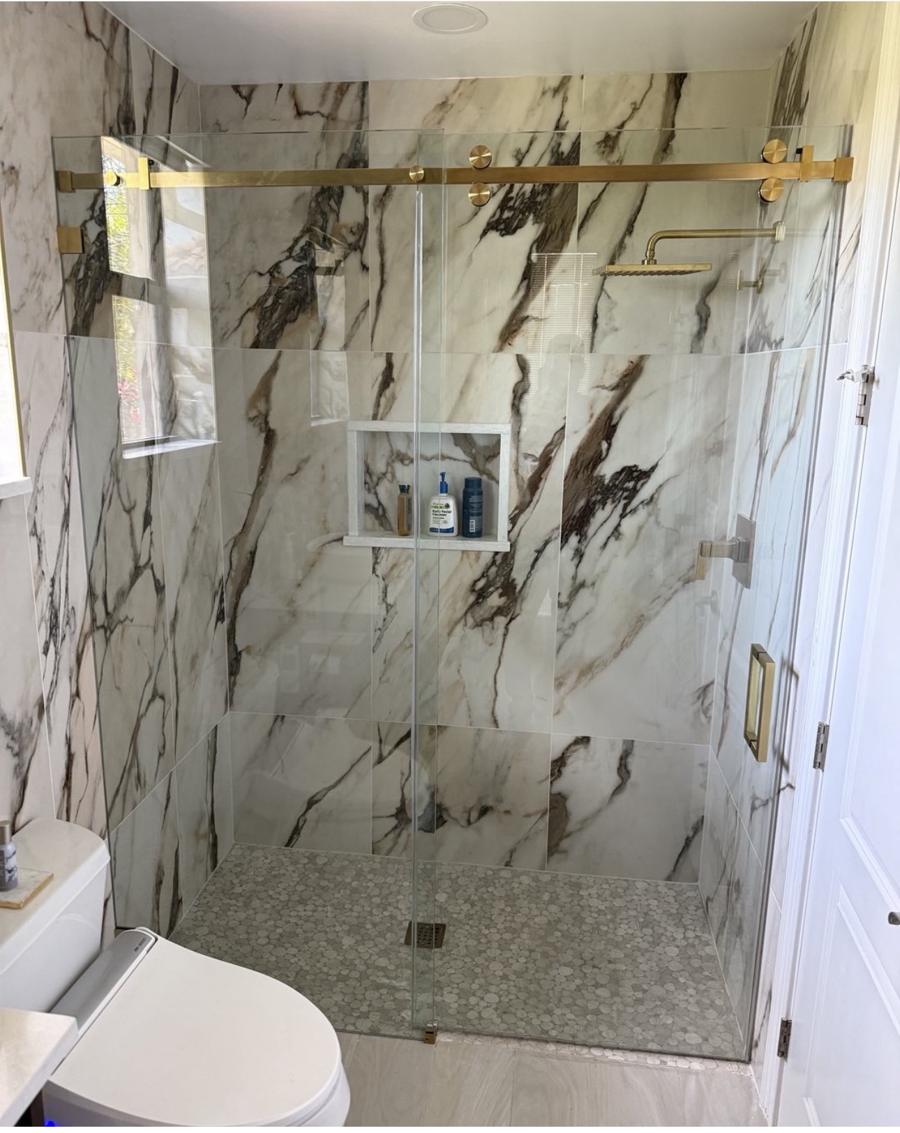Frameless Sliding on Marble